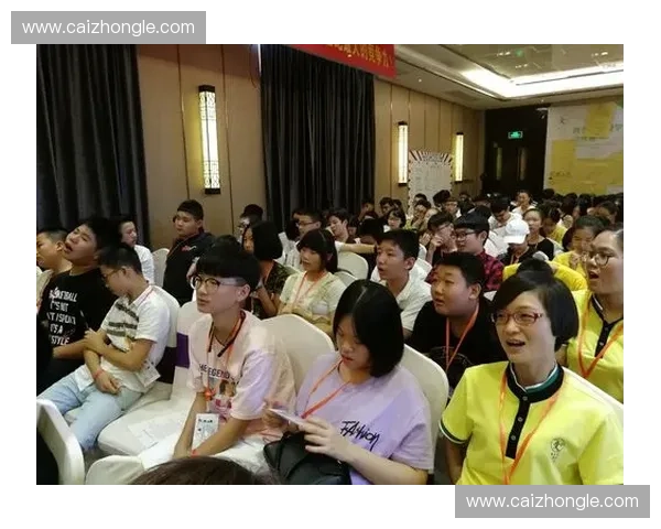 《英雄模拟器新玩法探索：打造专属战队与策略竞技的新纪元》